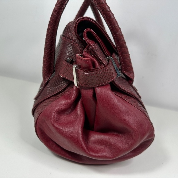 L.K.BENNETT LONDON BURGUNDY RED SNAKESKIN LEATHER  HANDBAG SATCHEL - Picture 5 of 16